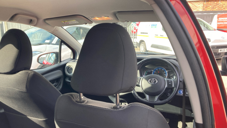 Toyota Yaris 1.5 Hybrid Icon 5dr CVT Hybrid Hatchback